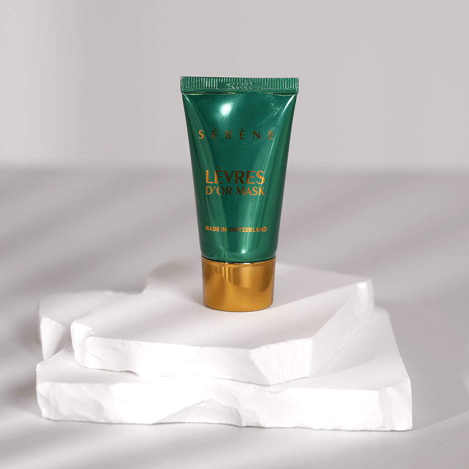 Lèvres d’Or (Golden Lip Mask)